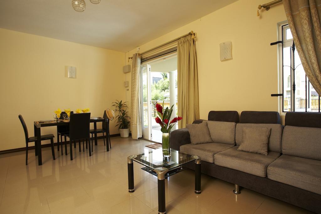 Flic-en-Flacq Jet Villa מראה חיצוני תמונה